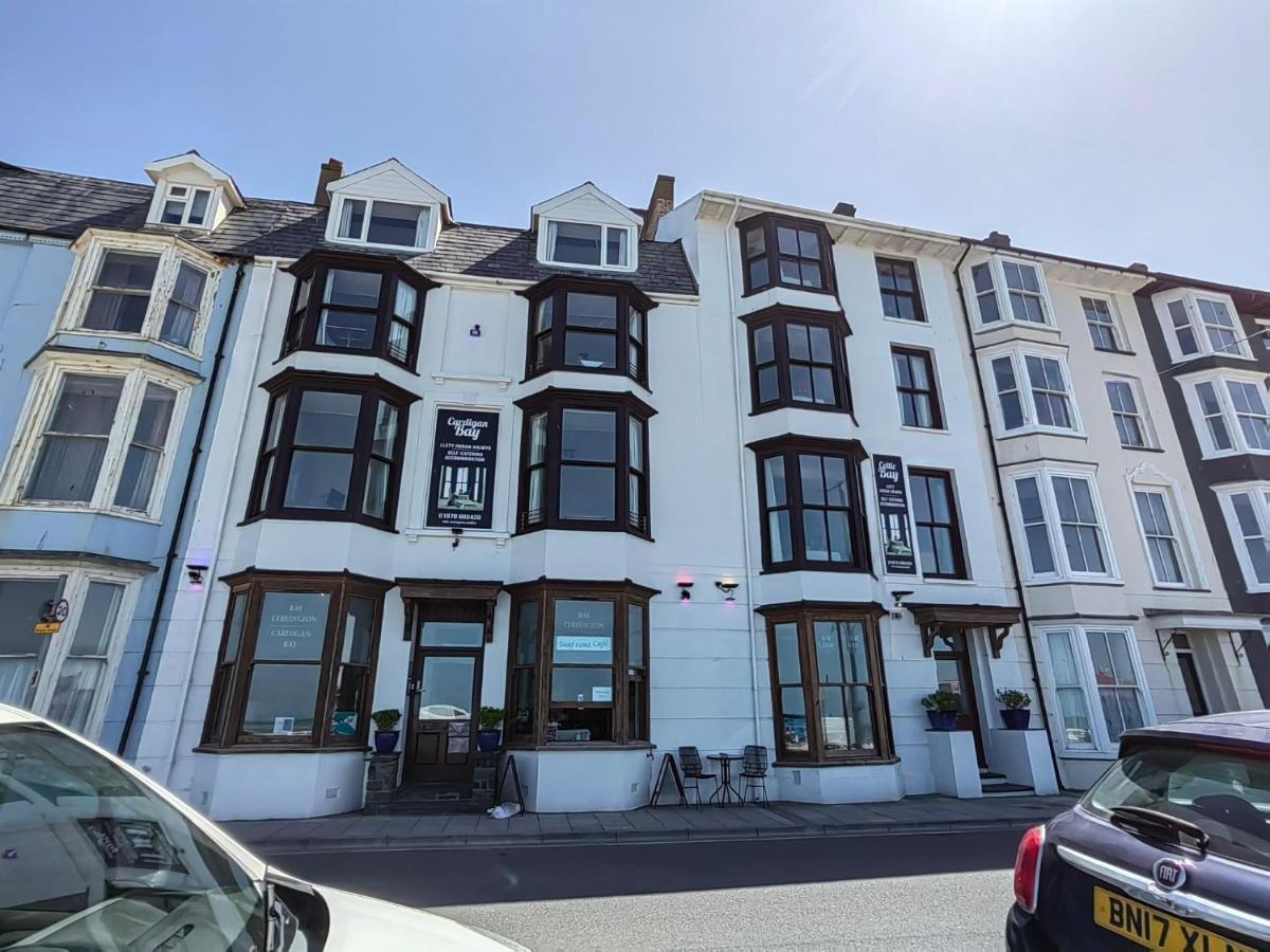 Cardigan Bay Self Catering Accommodation Aberystwyth Exterior photo