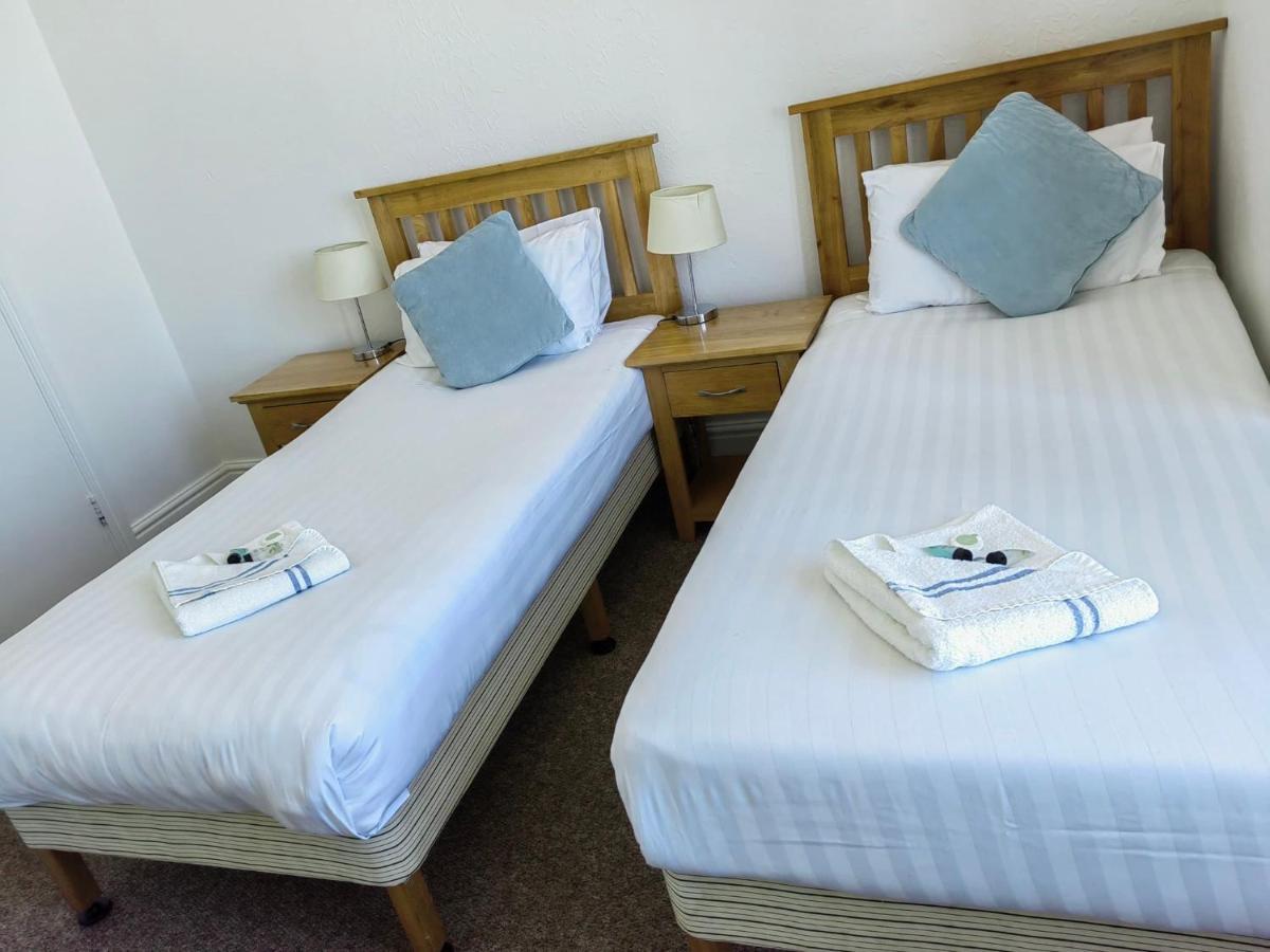 Cardigan Bay Self Catering Accommodation Aberystwyth Exterior photo